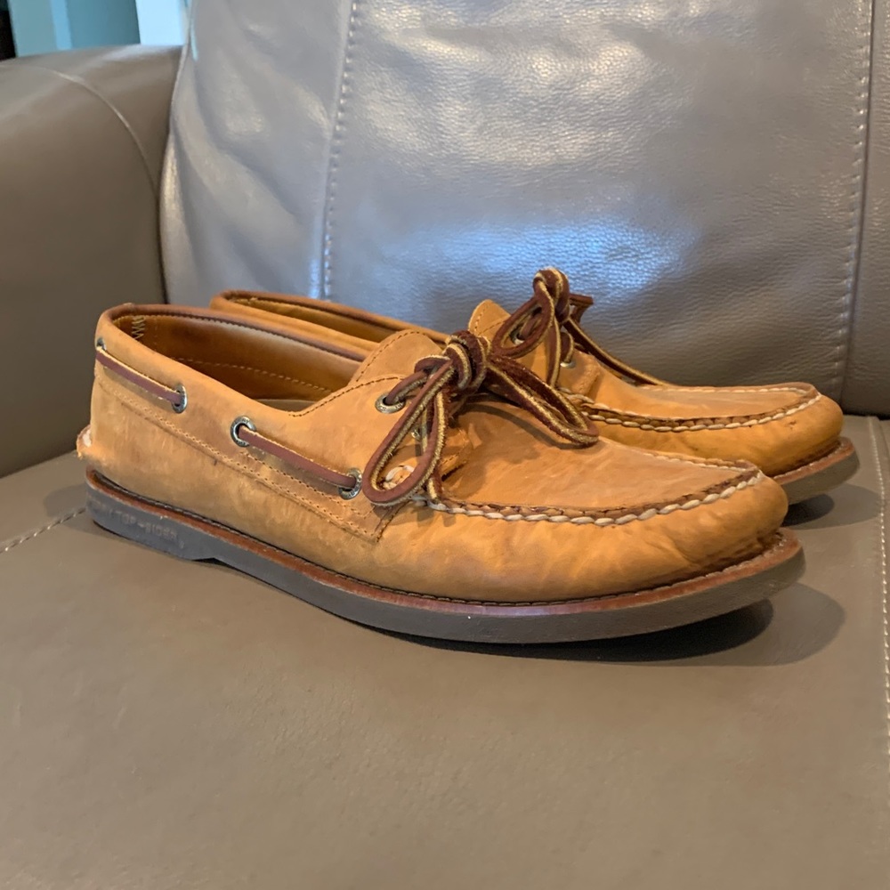 Sperry Gold Cup